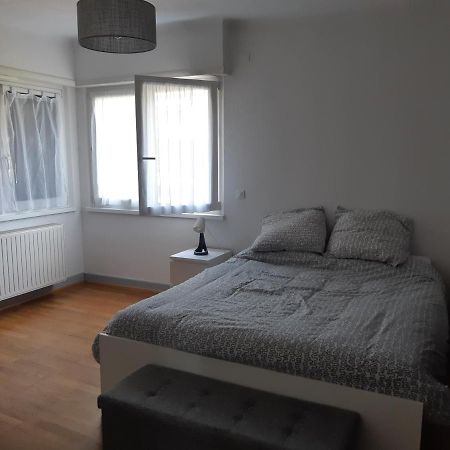 Villa/Appartement Au Coeur Des Vignes *** Бар Екстериор снимка
