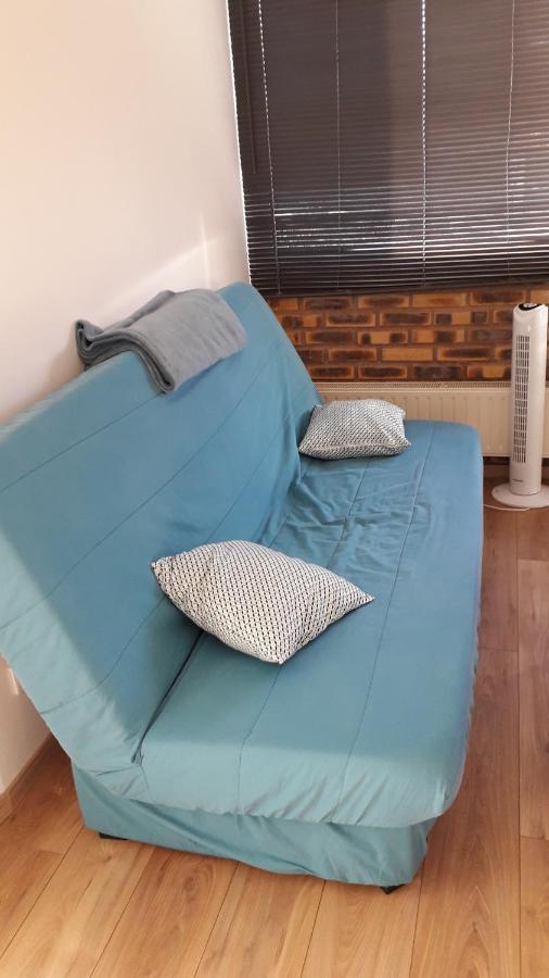 Villa/Appartement Au Coeur Des Vignes *** Бар Екстериор снимка