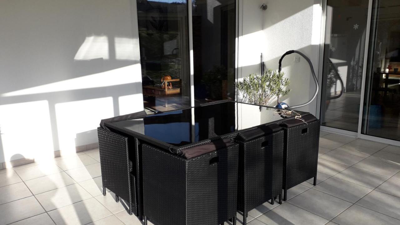 Villa/Appartement Au Coeur Des Vignes *** Бар Екстериор снимка