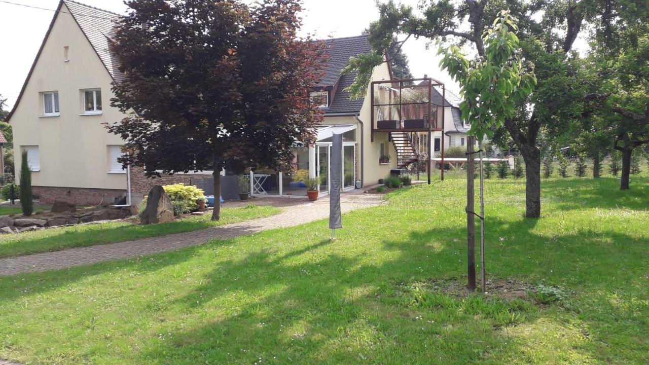 Villa/Appartement Au Coeur Des Vignes *** Бар Екстериор снимка