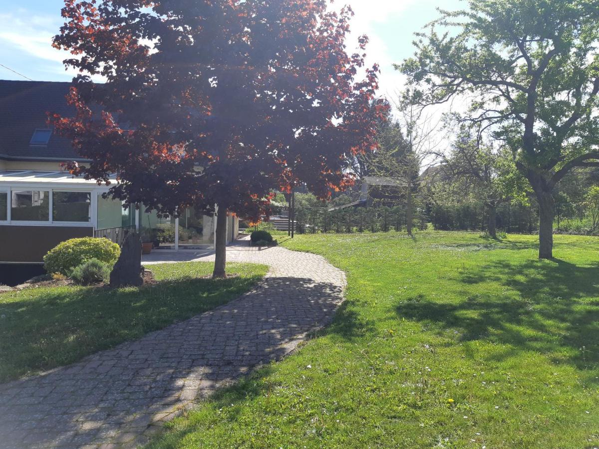 Villa/Appartement Au Coeur Des Vignes *** Бар Екстериор снимка