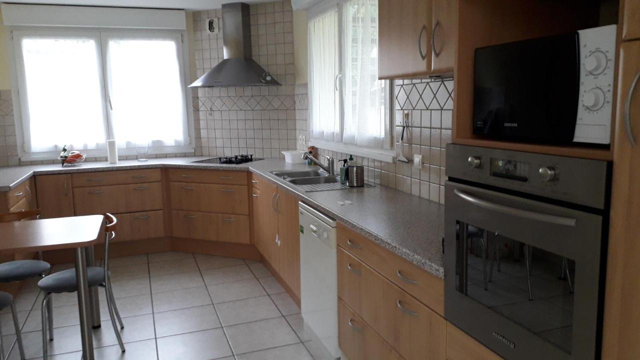 Villa/Appartement Au Coeur Des Vignes *** Бар Екстериор снимка